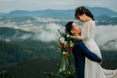 Chụp hình cưới Đà Lạt trọn gói – Ghi lại vẻ đẹp của tình yêu chỉ với giá 22.000.000VNĐ