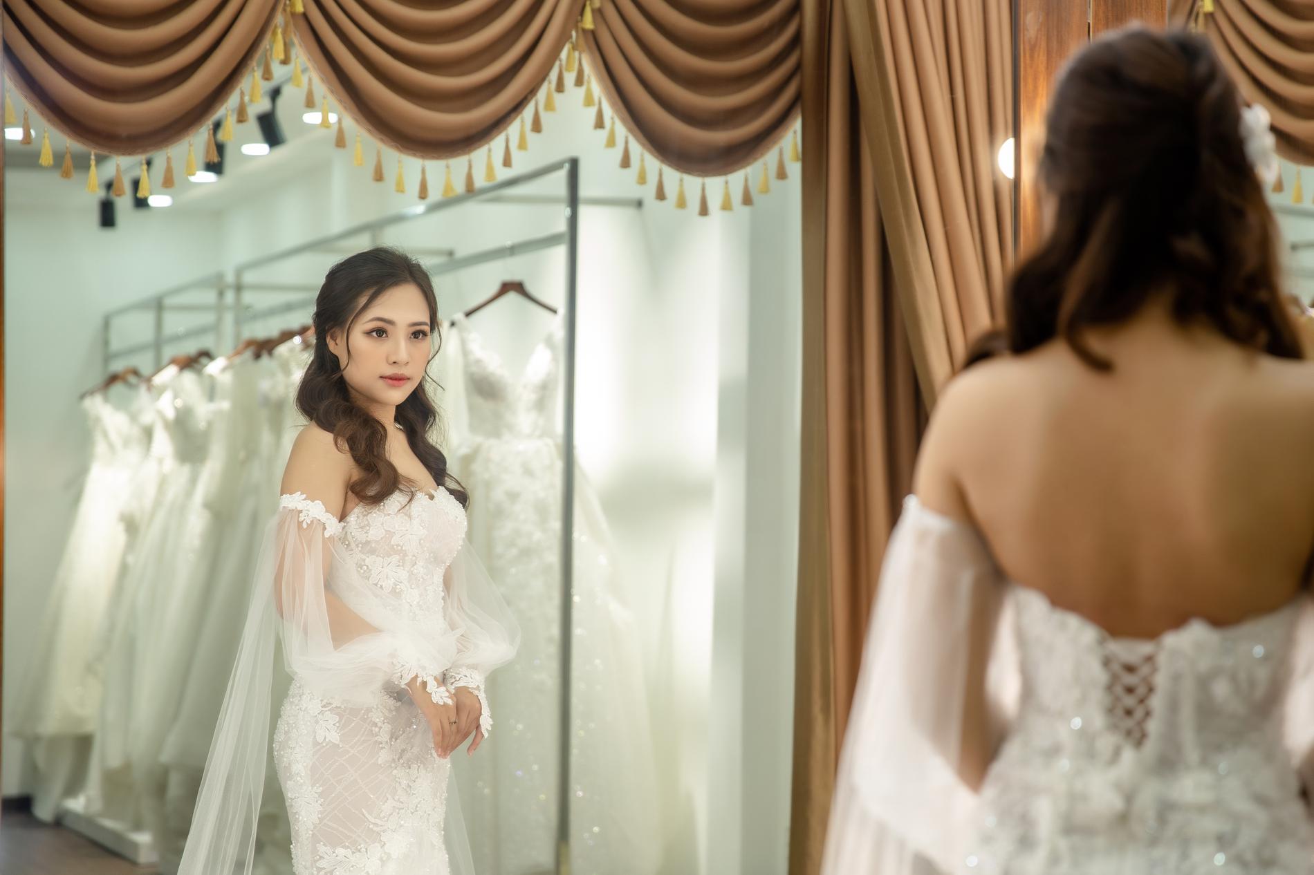 Địa điểm may áo cưới nhanh nhất TP HCM - Gợi ý những tiệm may váy cưới chuyên nghiệp biến bạn trở thành công chúa